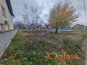 Prodaje se plac na Sajlovu 439m2